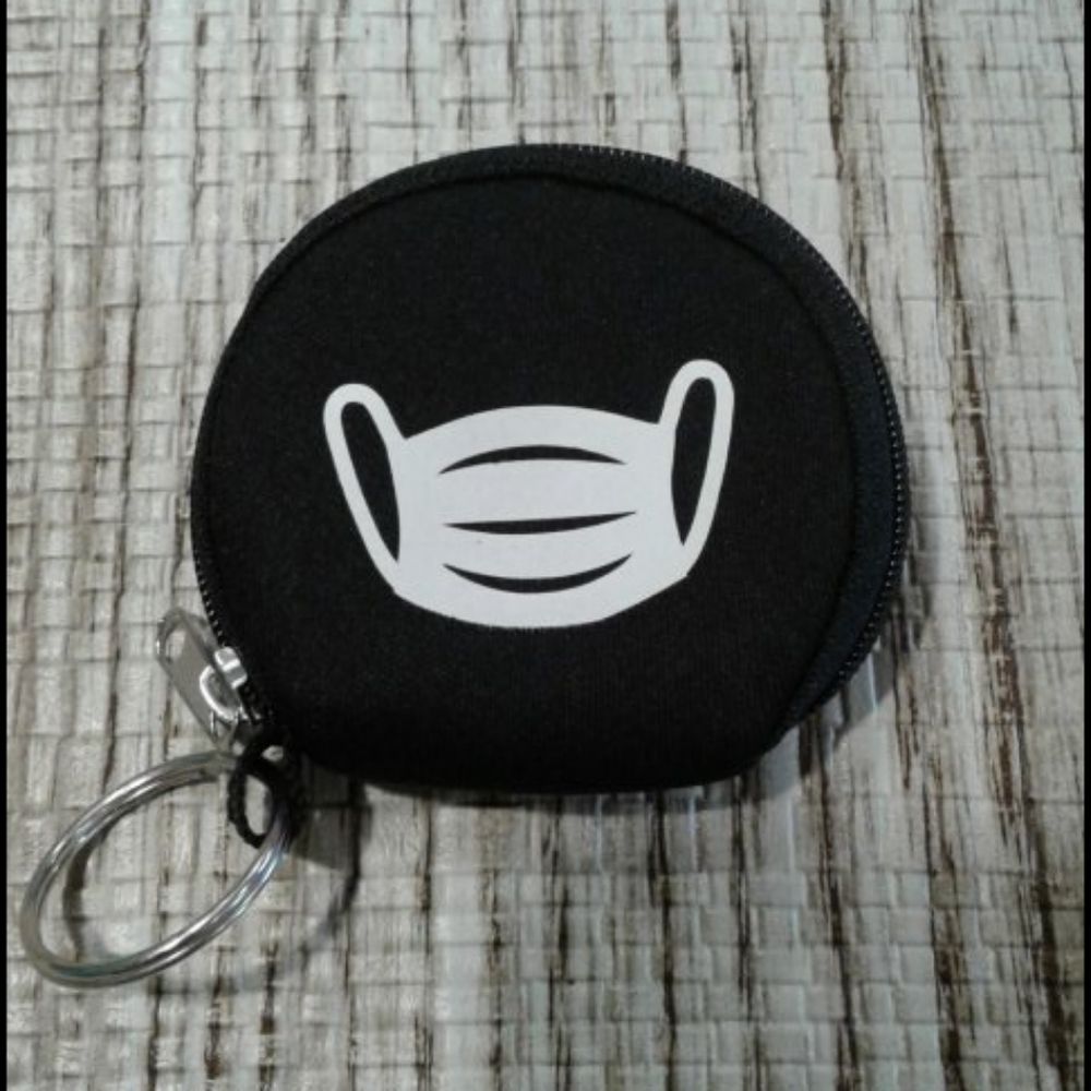 Facemask Pouch with keychain